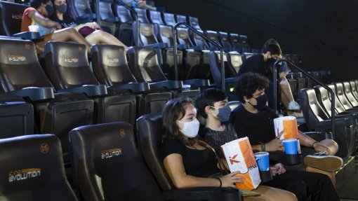 Cinemas perderam dois terços de receitas no 1.º semestre deste ano face a 2020