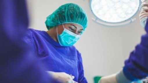 Centro Hospitalar e Universitário de Coimbra fez o transplante hepático n.º 1.500