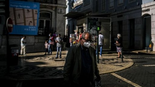 Covid-19: Incidência no continente ultrapassa 400 casos por 100 mil habitantes