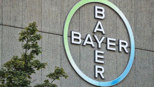Bayer com provisão de 3,8 mil milhões para ações judiciais relacionadas com glifosato