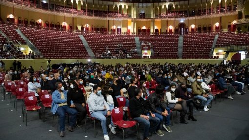 Covid-19: Espectáculos com lotação de 66% permitida a partir de domingo
