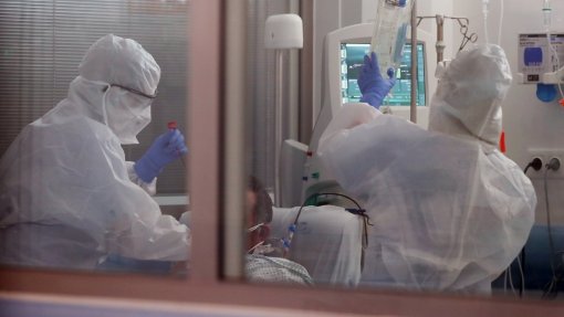 Covid-19: Portugal com 14 mortes, 2.595 casos e redução nos internados nas últimas 24 horas