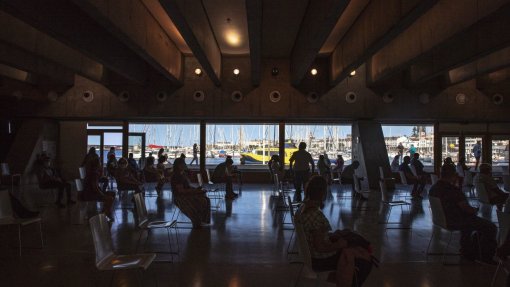 Covid-19: Vacinas sem marcação para maiores de 18 da ilha de São Miguel na quarta-feira