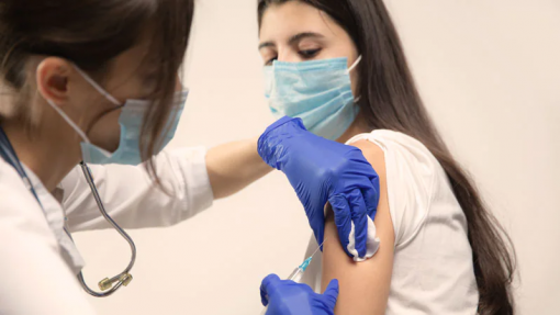 Covid-19: DGS recomenda vacinação universal das crianças dos 12 aos 15 anos