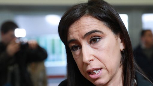 Nutricionistas apontam &quot;atraso estrondoso&quot; na contratação para o Ministério da Educação