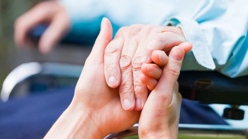Covid-19: Estudo serológico &quot;pioneiro&quot; em lares vai antecipar medidas para próximo inverno