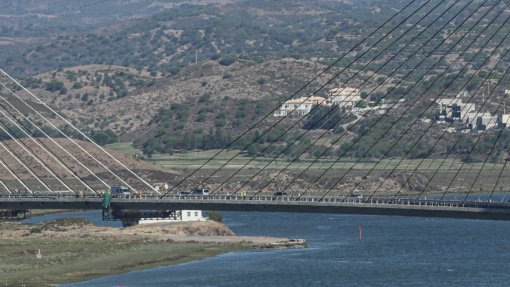 Incêndios/Algarve: Câmara de Castro Marim vai dar apoio aos mais atingidos