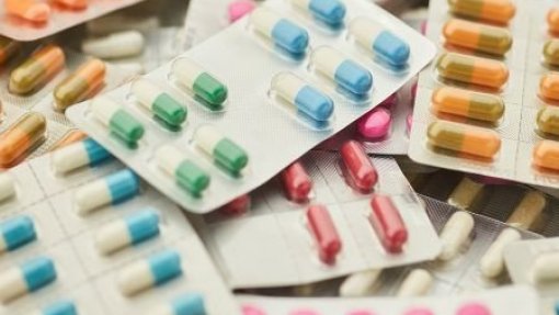 Açores vão simplificar Complemento para Aquisição de Medicamentos pelos Idosos