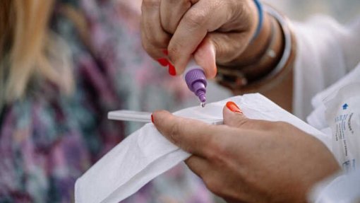 Covid-19: Surto em festas em Santa Cruz aumenta para 52 infetados