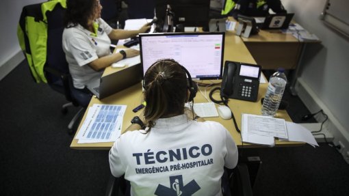 Covid-19: Técnicos de saúde iniciam greve por tempo indeterminado no apoio aos doentes