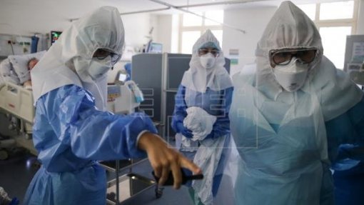 Ordem dos Enfermeiros nos Açores alerta para cansaço dos profissionais e pede &quot;reforço imediato&quot;