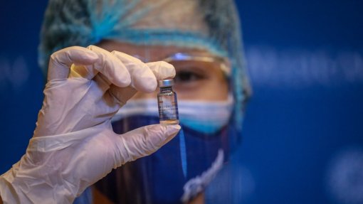 Covid-19: Mais 1.062 infeções, seis mortes e nova redução nos internamentos nas últimas 24 horas