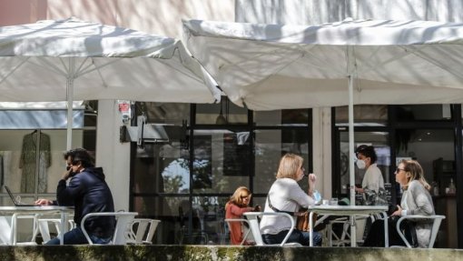 Covid-19: Portugal com um concelho em risco extremo e sete em risco elevado