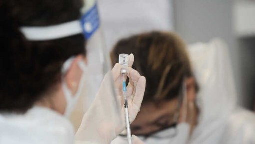 Campanha de vacinação da gripe deve terminar até 15 de dezembro