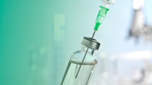 Núcleo de Estudos de Geriatria lança campanha de sensibilização à vacinação