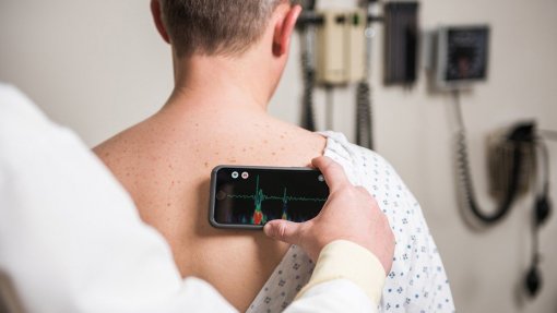 Estudo mostra que &#039;smartphone&#039; pode ser usado como alternativa ao estetoscópio