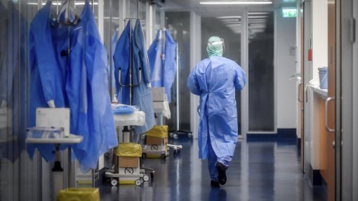 Médicos do Centro acusam Ministério da Saúde de prejudicar contratação de clínicos