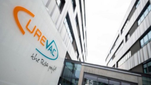 Covid-19: CureVac retira pedido sobre vacina para ser administrada na UE