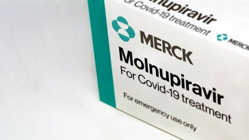 Covid-19: Reino Unido emite autorização condicional para comprimido antiviral