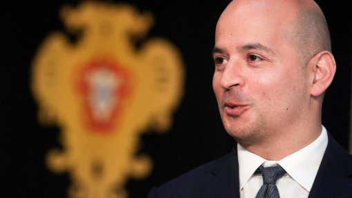 OE/Crise: João Leão afirma que crise não tem origem financeira ou orçamental