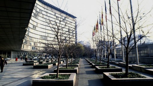 Bruxelas insiste com Portugal para cumprir regras da UE sobre avaliação de impacto ambiental