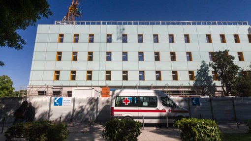 Nova ala pediátrica do hospital de São João no Porto recebeu as primeiras 21 crianças