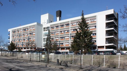 Covid-19: Casos dispararam sem sobrelotar hospitais de Bragança