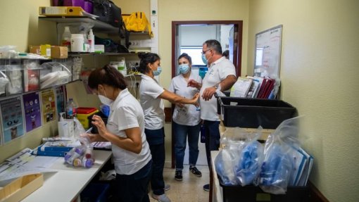 Rotura de medicamentos é problema grave para três em cada quatro hospitais