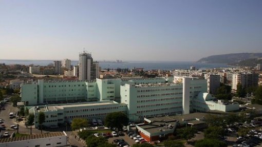 Ministra diz que reclassificação do Centro Hospitalar de Setúbal não depende de decisão política