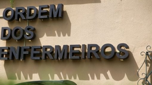 Covid-19: Ordem dos Enfermeiros não recomenda vacinação de crianças