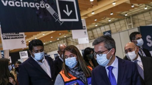 Covid-19: Moedas diz que novo centro de vacinação vai ser “grande mudança para positivo”