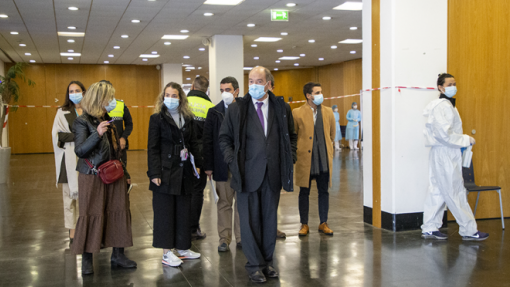 Covid-19: Centro de vacinação abre quinta-feira no Centro de Congressos do Estoril