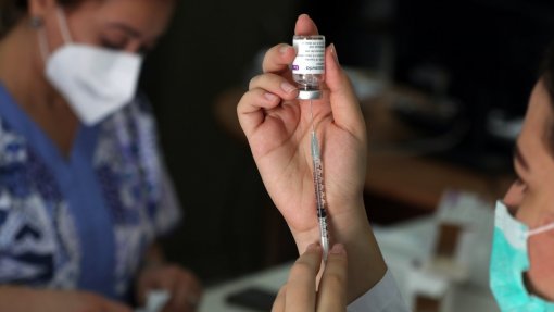 Covid-19: Mais de 82 mil vacinados contra o coronavírus e gripe nas últimas 24 horas - DGS