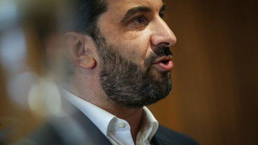 Covid-19: Ministro da Educação quer que vacinação das crianças seja rápida e extensa