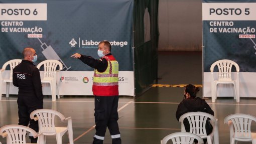 Covid-19: ‘Casa aberta’ no novo centro de vacinação de Lisboa esteve suspensa durante cerca de três horas