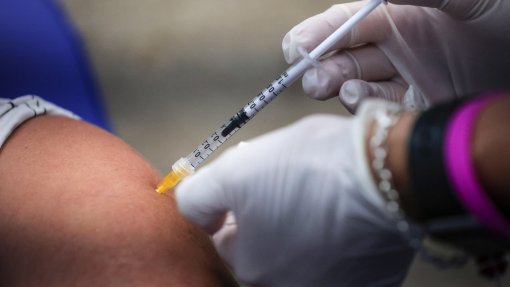 Covid-19: Madeira já vacinou 85% da população residente