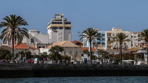 Covid-19: Concelhos em risco elevado e muito elevado já são mais de 200