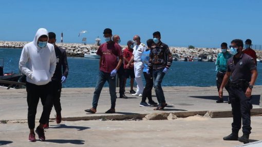Plataforma considera que verba para refugiados afegãos &quot;fica aquém&quot;