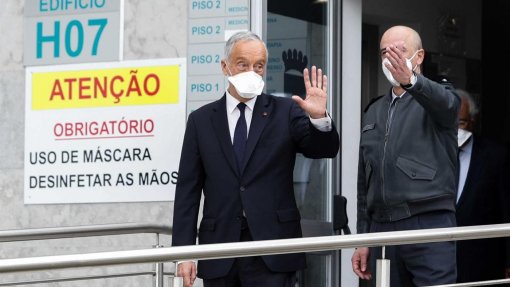 Presidente da República operado &quot;com sucesso&quot; a duas hérnias inguinais - oficial