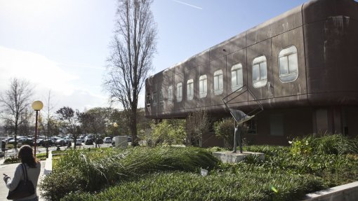 Enfermeiros “exaustos e desmotivados” exigem respostas do Hospital Garcia de Orta em Almada