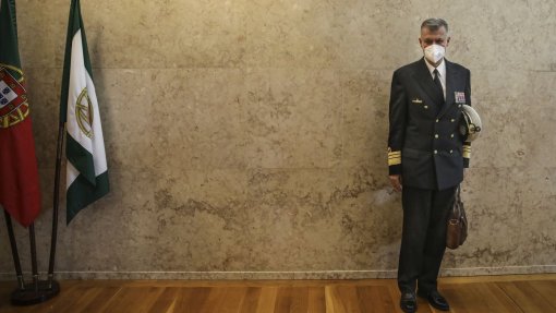 PERFIL: Dos submarinos à vacinação contra covid-19, o percurso de Gouveia e Melo até CEMA