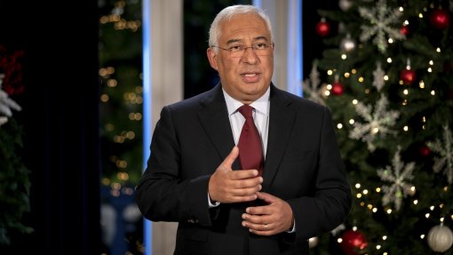 Legislativas: Costa diz que “é tempo de virar a página da pandemia” e pede “Governo estável”