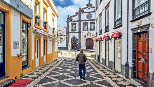 Covid-19: Açores registam 179 novos casos e com 17 doentes hospitalizados