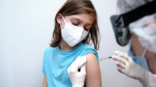 Covid-19: Mais de cem mil crianças agendadas para vacinação entre quinta-feira e domingo