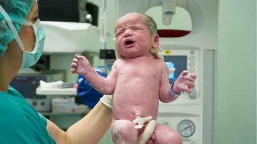 Hospital de Setúbal recebe 67 médicos para formação mas nenhum para obstetrícia