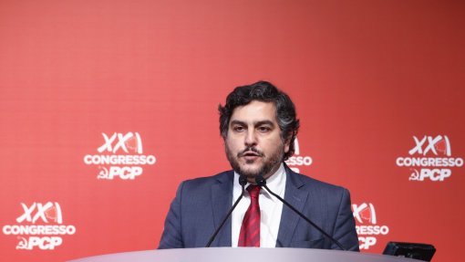 Covid-19: PCP defende fim das restrições e insiste no reforço do SNS