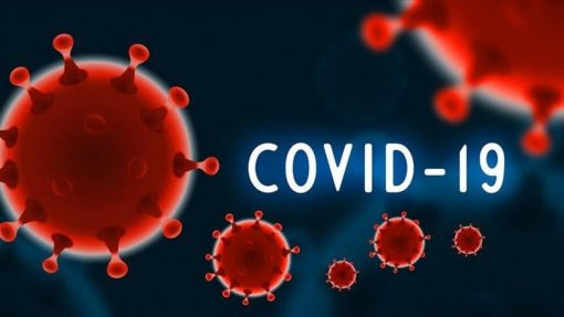 Covid-19: Incidência ultrapassa 2.400 infeções por 100 mil habitantes e Rt desce