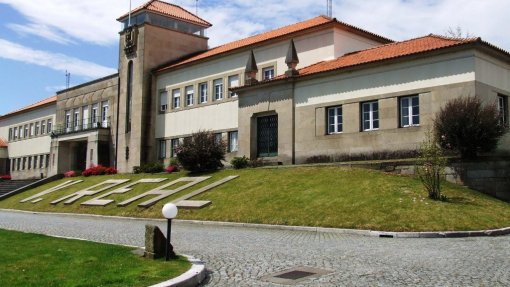 RI13 apoia no combate à covid, incêndios e forma condutores das Pandur em Vila Real