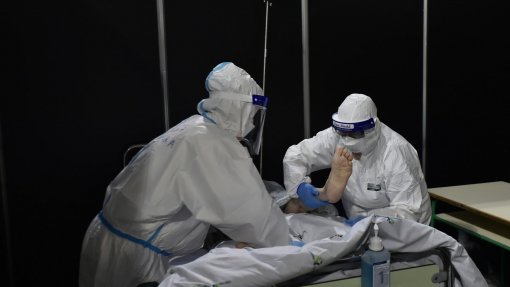 Legislativas: Setor da Saúde quer avaliação independente ao combate à pandemia