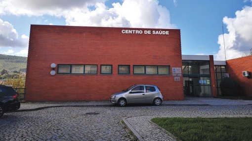 Populares protestaram contra falta de médicos em Porto de Mós